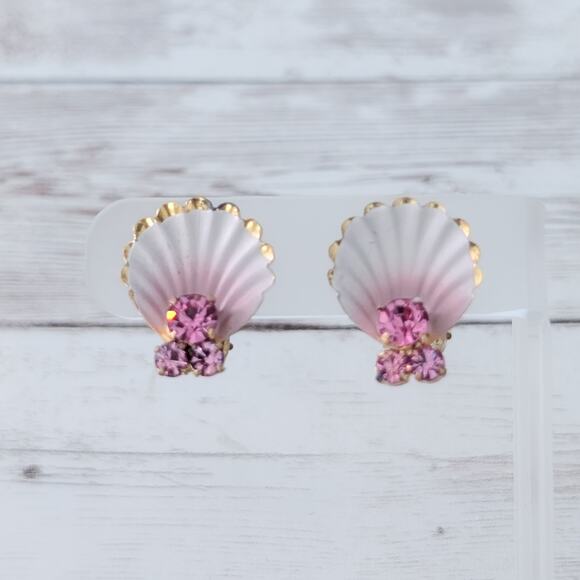 Vintage Clip On Earrings Shell Design with Clear Gems Just Over 7/8" - Picture 2 of 7